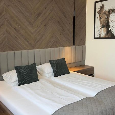 Dom Boutique Apartments - Park View Beograd Eksteriør billede